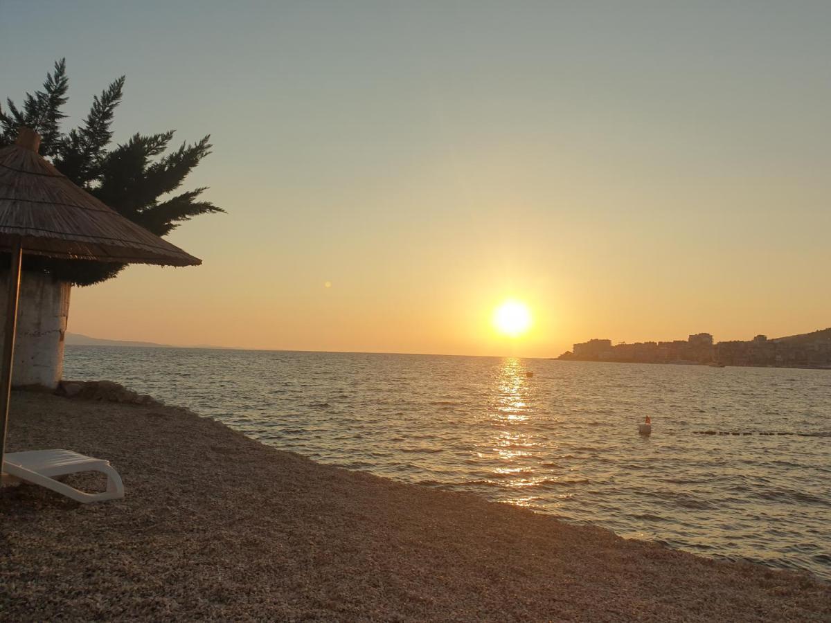 Azzurra Experience Apartment Sarande Exterior photo